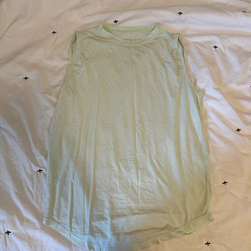 Lululemon tank top